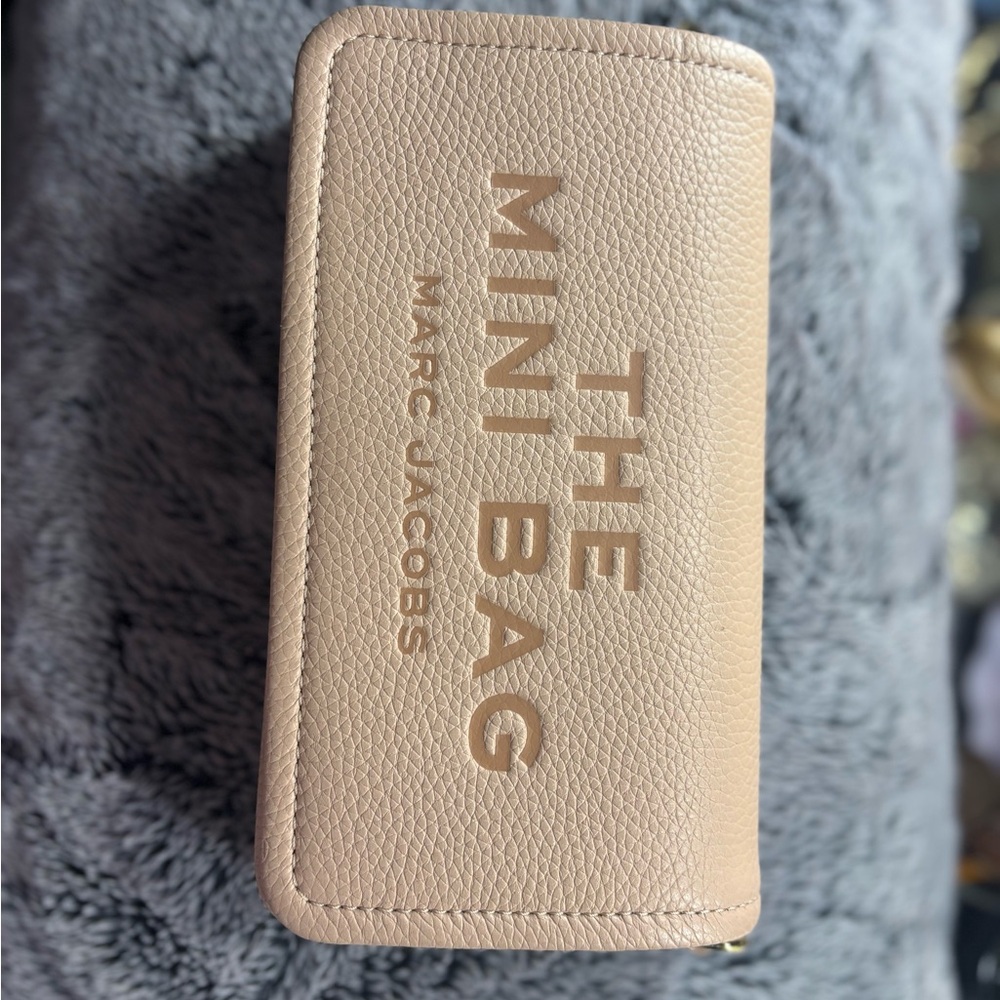 Marc Jacobs Pebbled Leather Bag in Rose